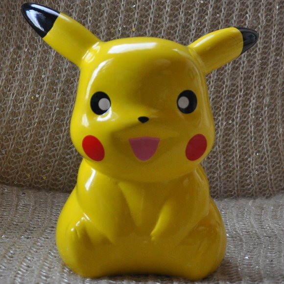 2016 PIKACHU Nintendo Pokémon FAB Starpoint Ceramic Piggy Bank 9x5" (23x13cm) - Picture 1 of 8